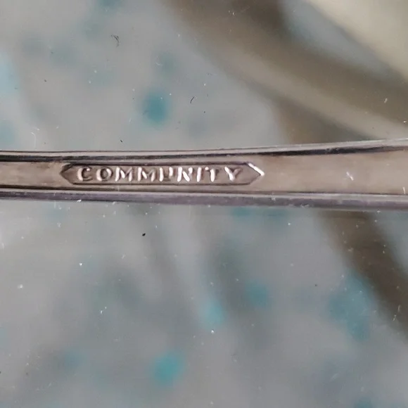 Community x16 - Picture 3 of 4